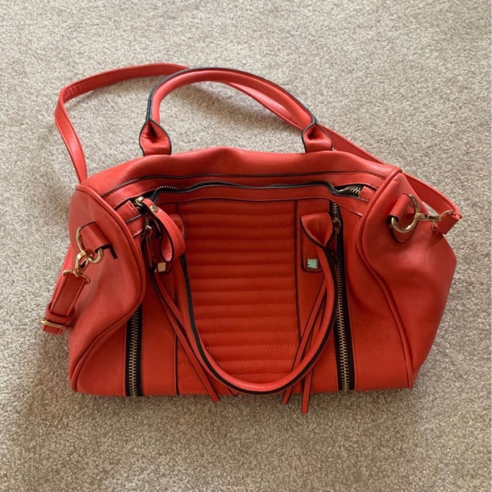 Medium/Large Purse - Picture 1 of 1